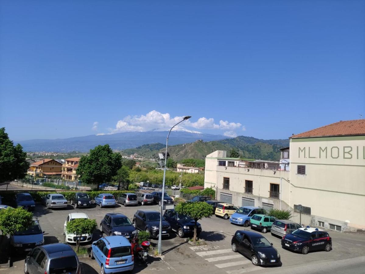 I Du Meli Apartments Taormina Buitenkant foto