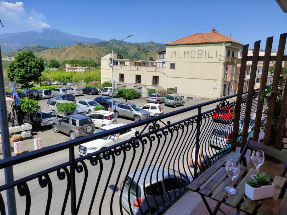 I Du Meli Apartments Taormina Buitenkant foto